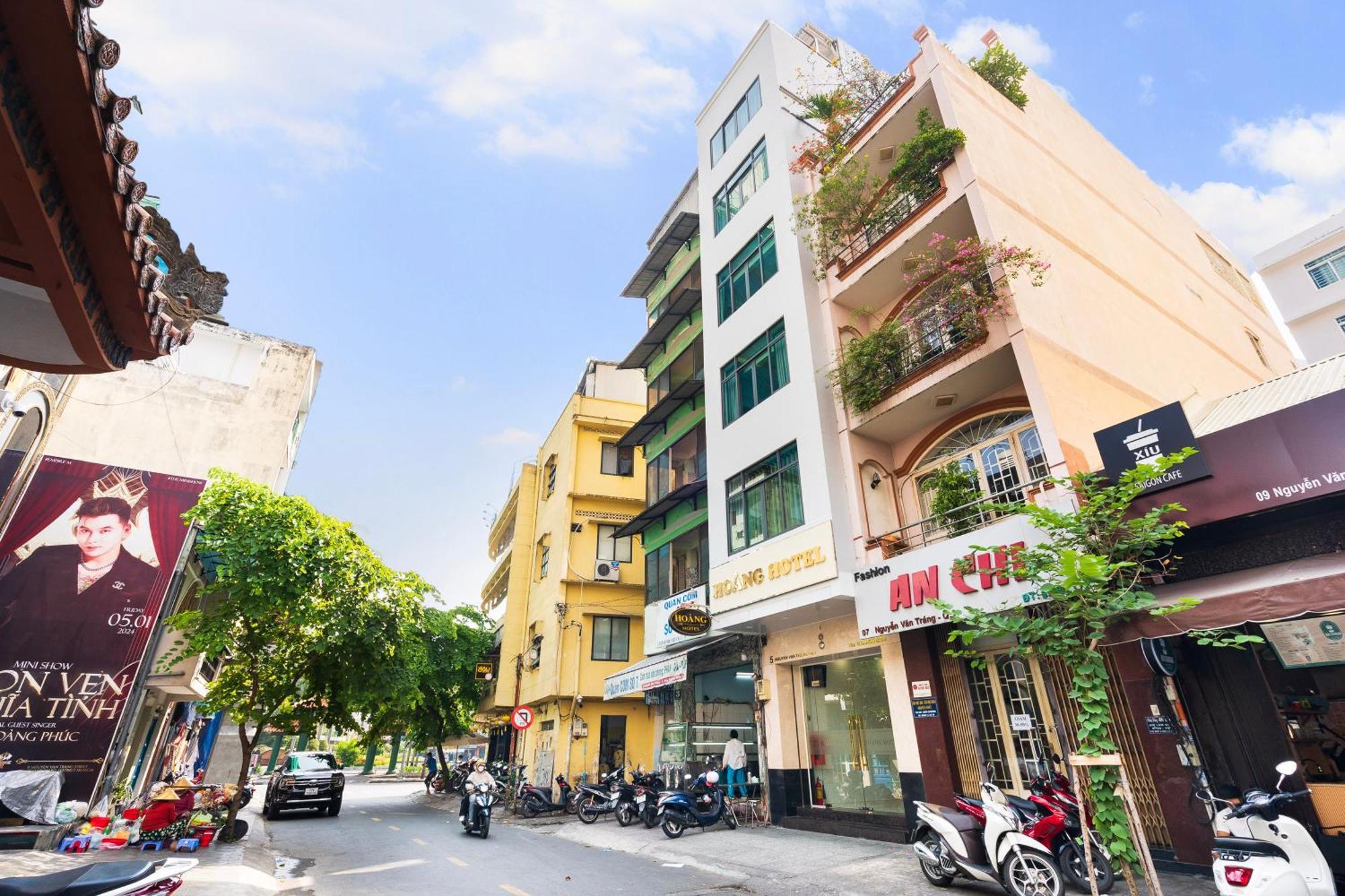 Hoang Luxury Hotel Dist 1 Ho Chi Minh Exterior photo
