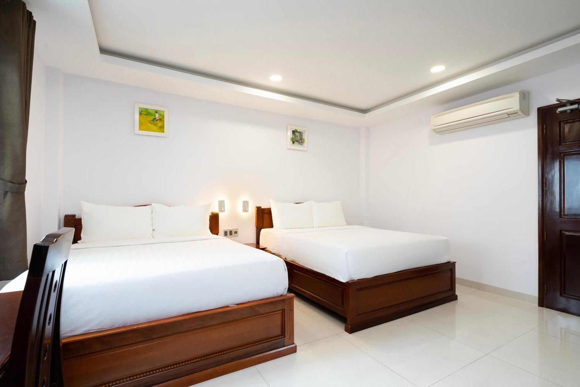 Hoang Luxury Hotel Dist 1 Ho Chi Minh Exterior photo
