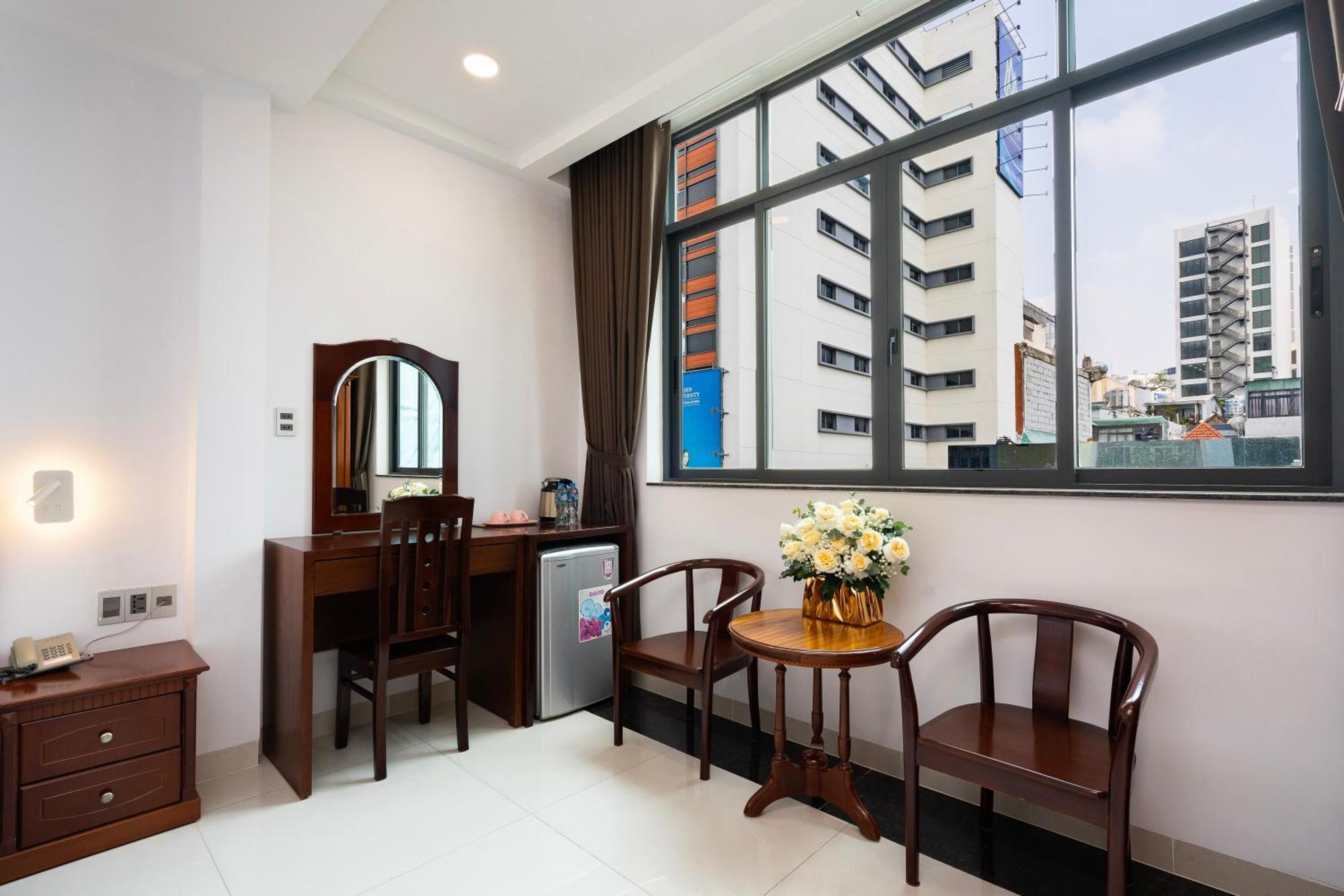 Hoang Luxury Hotel Dist 1 Ho Chi Minh Exterior photo
