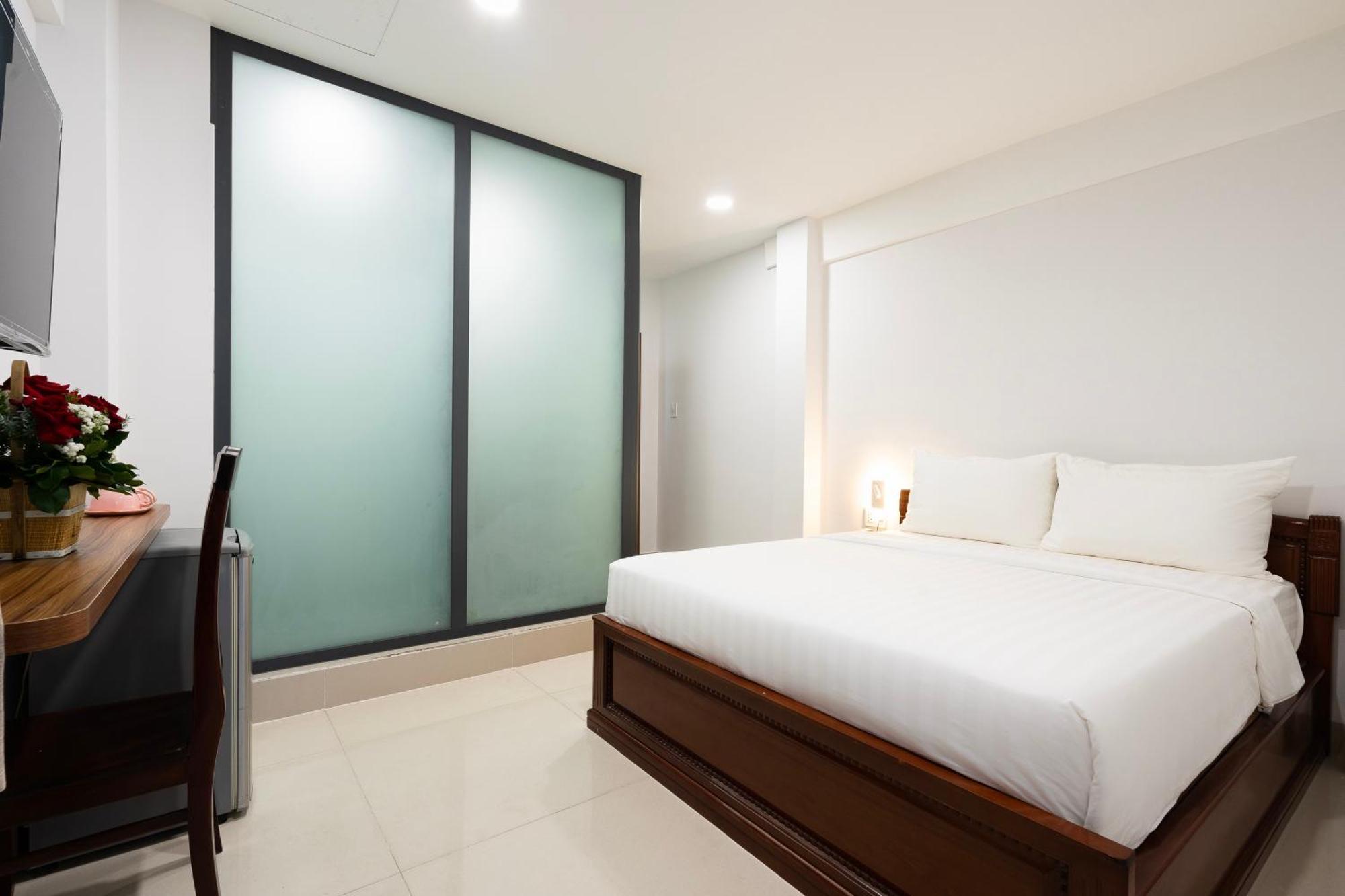 Hoang Luxury Hotel Dist 1 Ho Chi Minh Exterior photo
